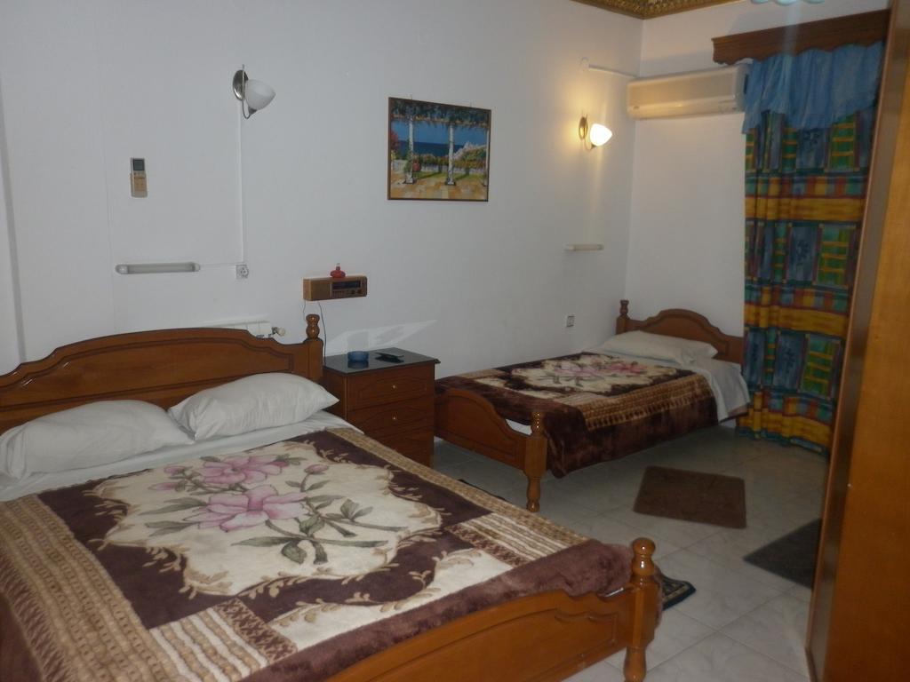 Miramare Hotel Lakkion Room photo